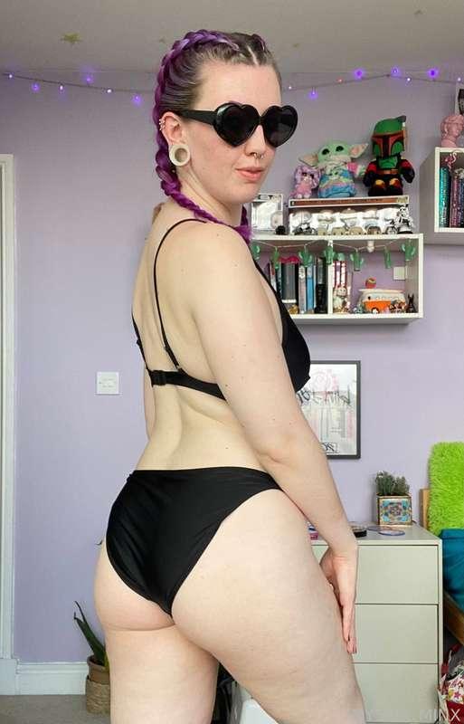 mystik_minx image #3