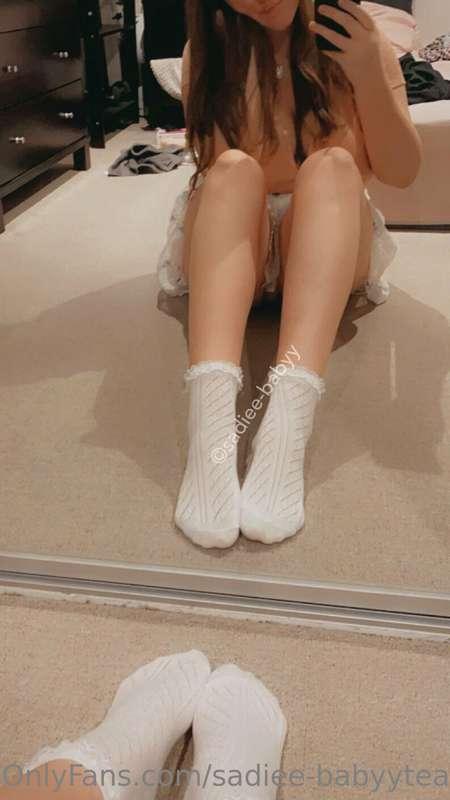 Want to unlock daily NSFW content? Over 3700 pics+vids for $..