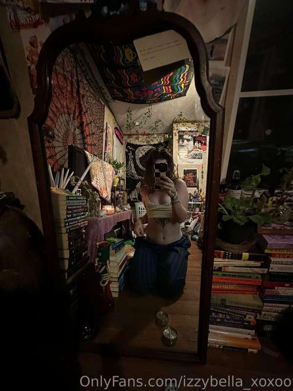 izzybella_xoxoo image #1