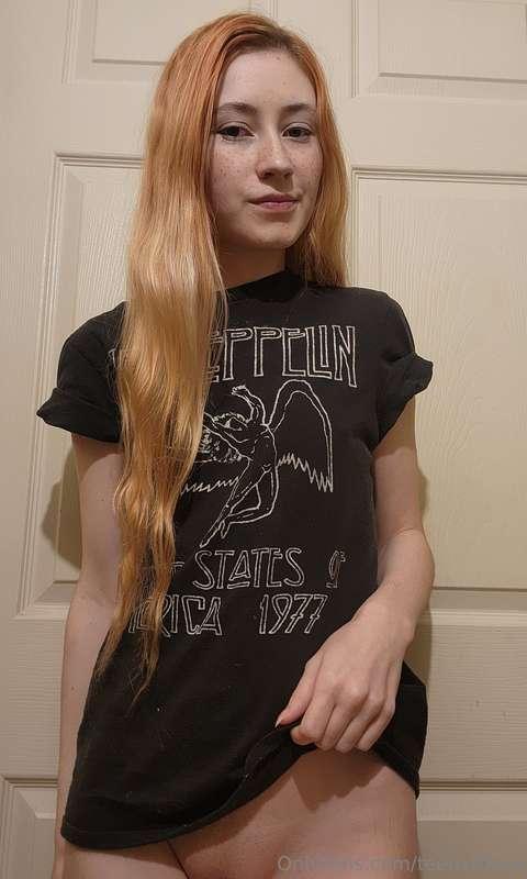 teenyfoxxx image #0