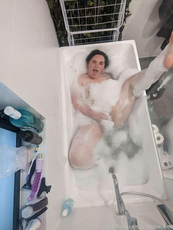 Watch me have a bath!!!!
Unlock part 2 of 3 for a fun filled..