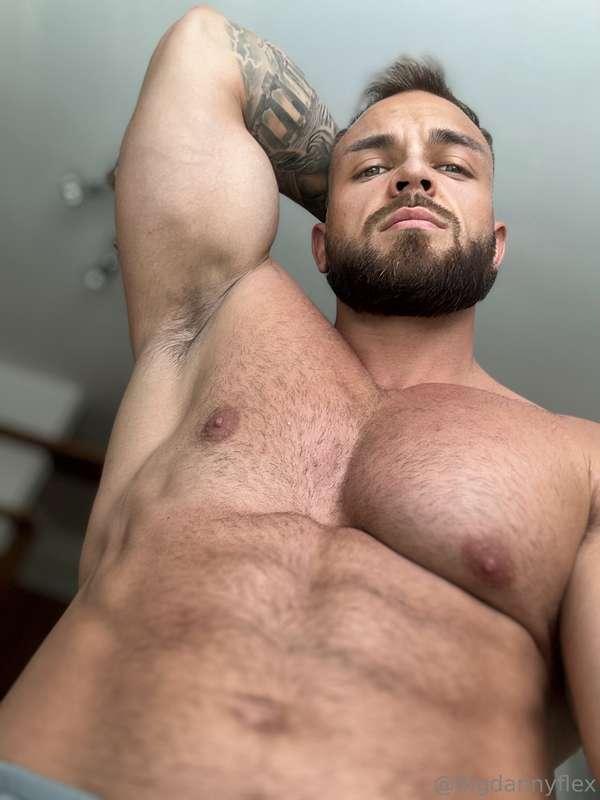 DOM or TRICK? 😈 DM NOW!