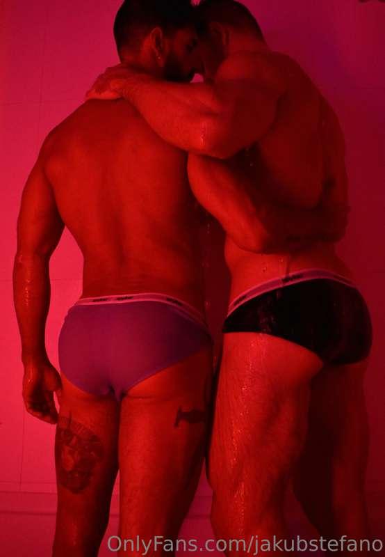 Jumped to shower with @maor_luz 💦 video is comming soon🎥❤️☀️..