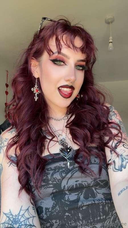 If you’re looking for a goth girl who likes to take charge, ..