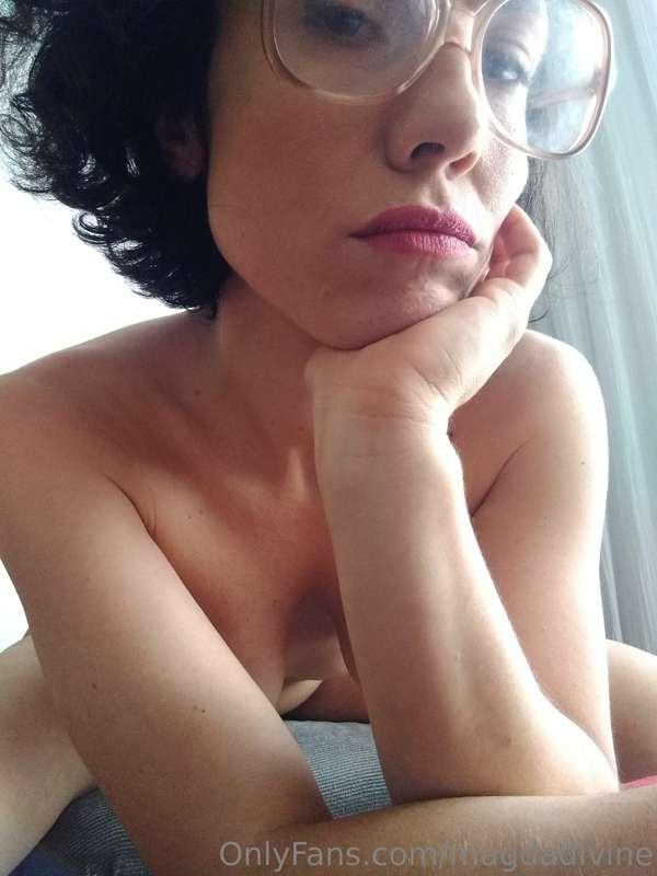 queen likes to read Sade at her parties. would you like to l..