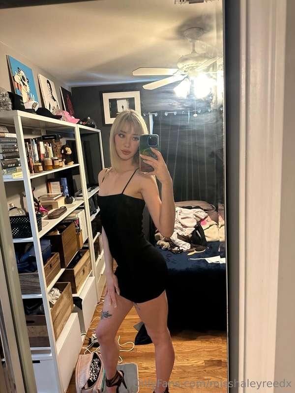 Todays look for a special shoot 😍🖤