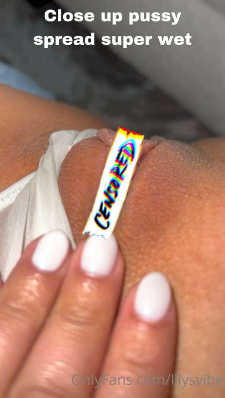 🔓 Tip $3 to unlock teaser clip. Close up of my pierced pussy..