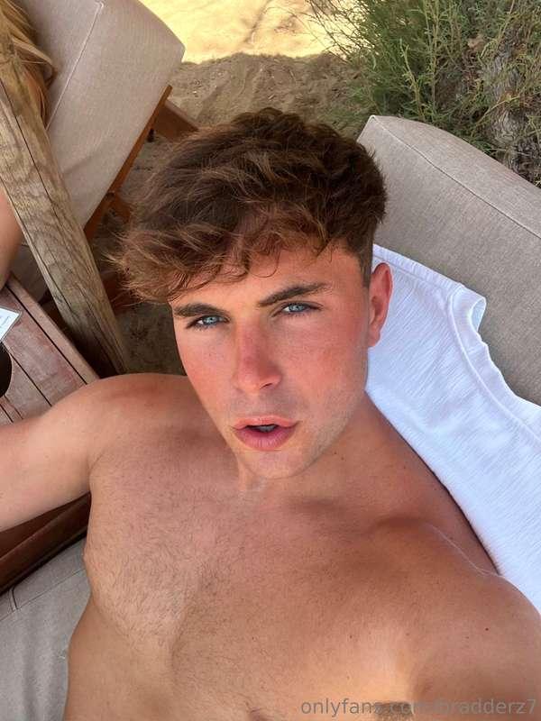 Beach day💙🇬🇷