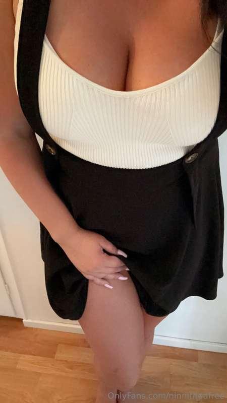Önskar dig en skön lördag 🥵🥵  Wish you a lovely Saturday 🥵🥵