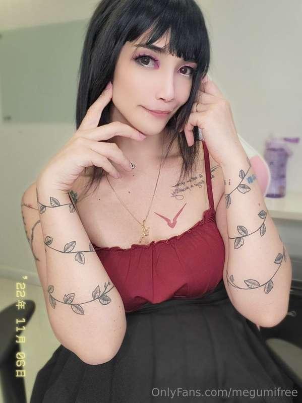 I challenge you to send me your BEST cock pic right now! 😈👄🍆