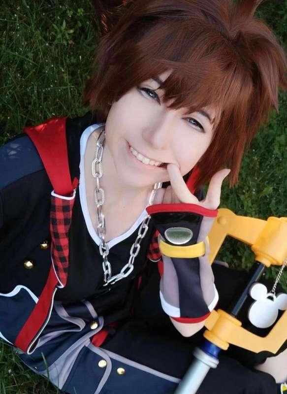 Can I see how big your keyblade is? ^^