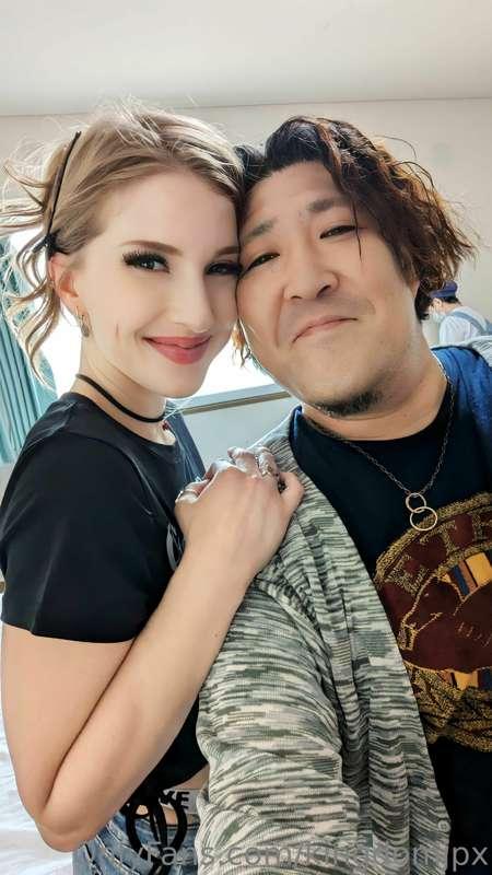 Today we support another photo shoot.
My shoot is tomorrow!
..