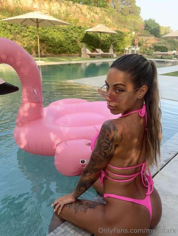 The view is beautiful, don't you think? 🥰