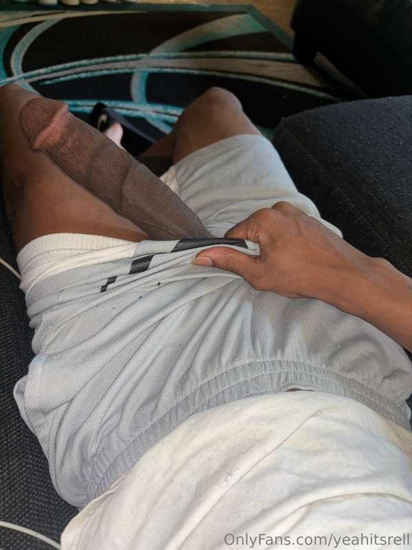 Who wanna come eat me up ?