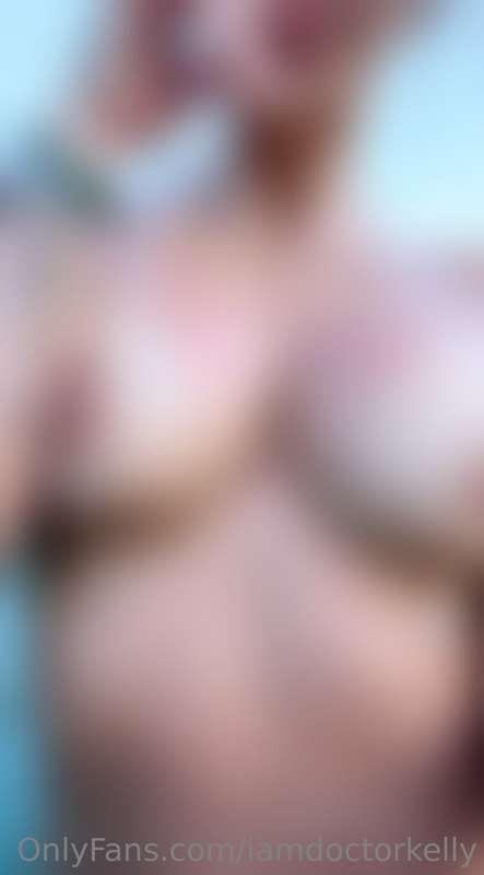 Who needs a swimsuit when you can just be naked in the pool ..