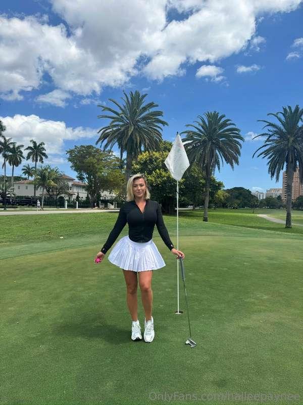Any golfers? 🏌️