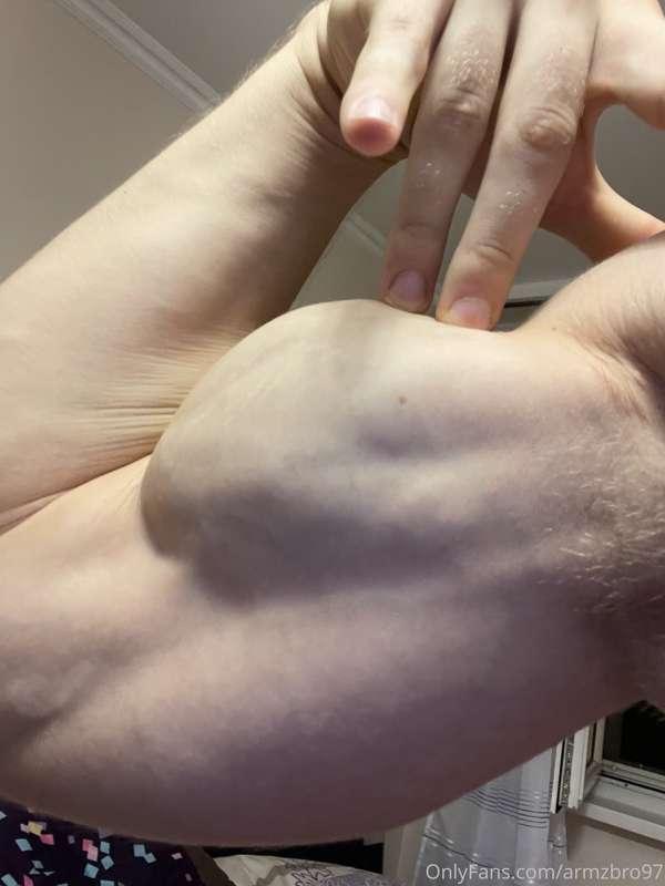 armzbro97 main image