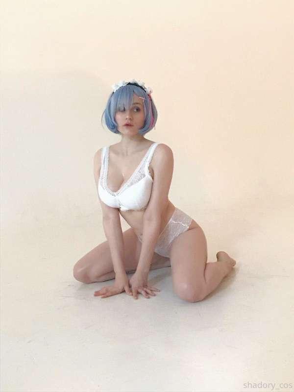 I love shooting front and back views so much! (^人<)〜☆