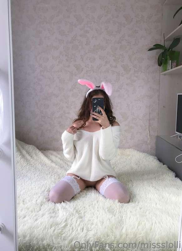 kathynude image #4