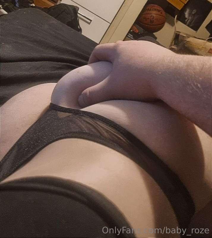 Ass grab sort of day