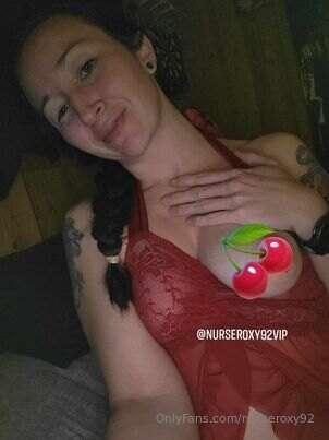 # **stop scrolling and start stroking!**  @NurseRoxy92VIP *w..