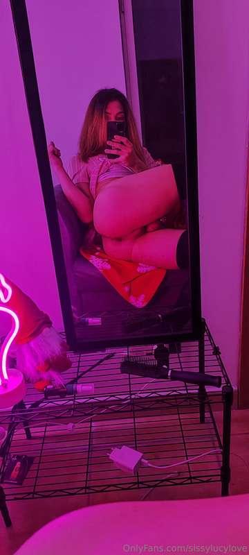 sissylucylove image #0