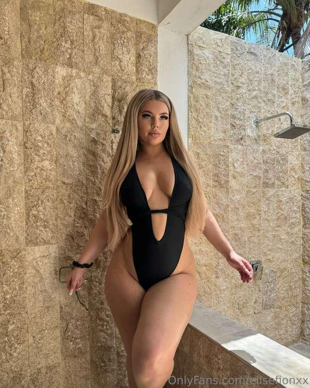 Bali boobs ;) 