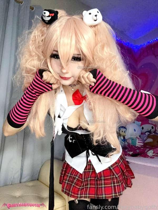 what would you do with this pretty face close to yours? 👀

#cute #petite #cosplay #fyp