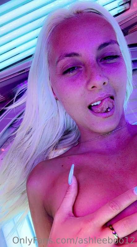 Sunbed was needed today 🥶