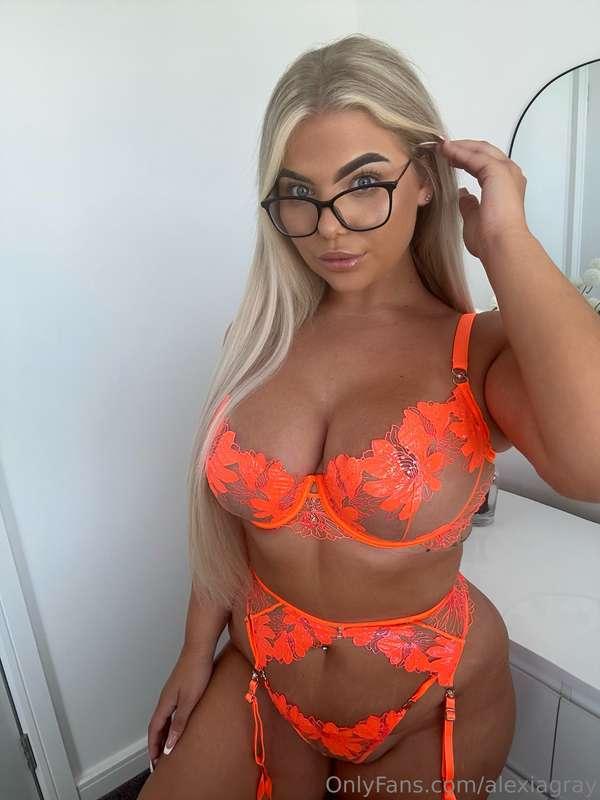 😩