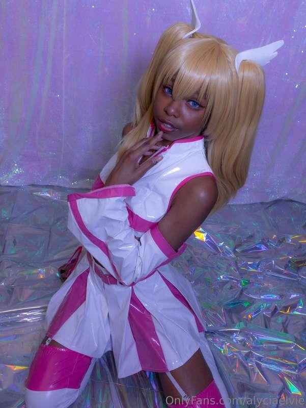 alyciaelvie image #16