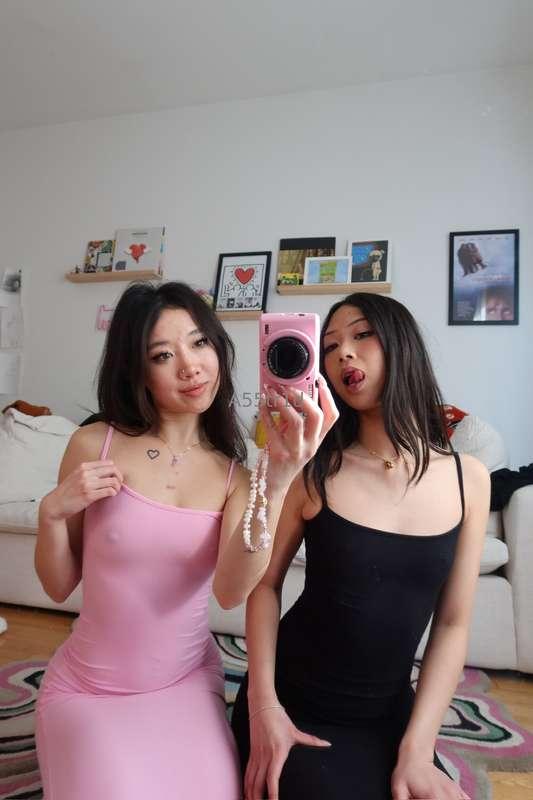 who wouldnt want to be in the middle?