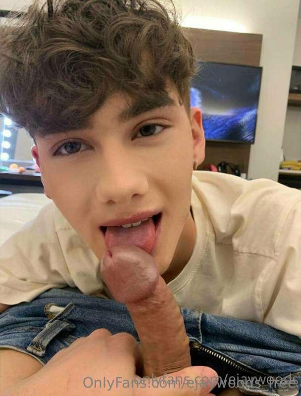 Please support me by unlocking my videos and using that tip ..