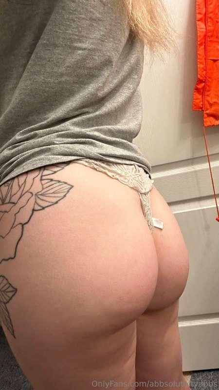Morning ass for your morning wood