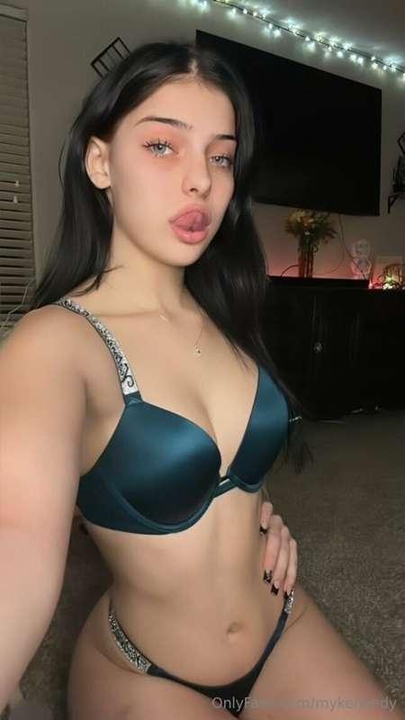 Going to bed sooo horny 🤫