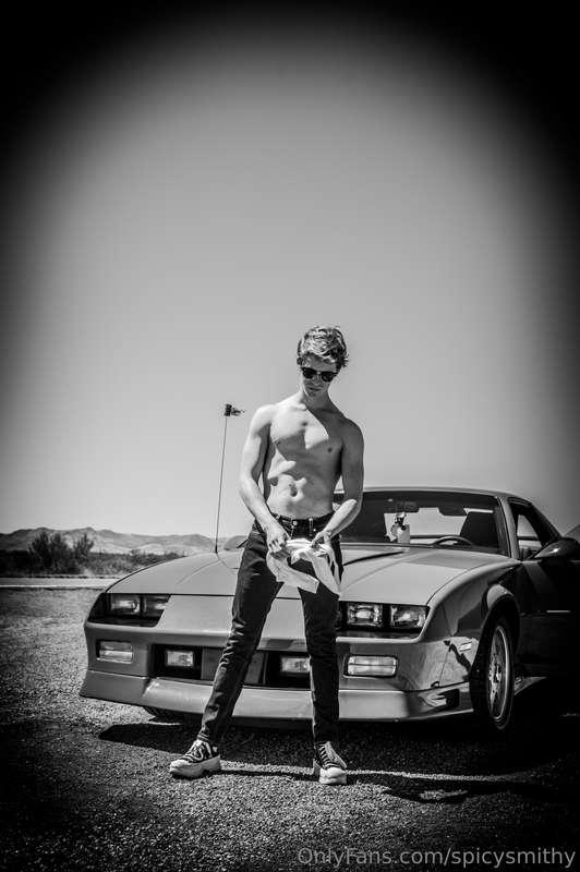 Baby let me drive your car 👉👈