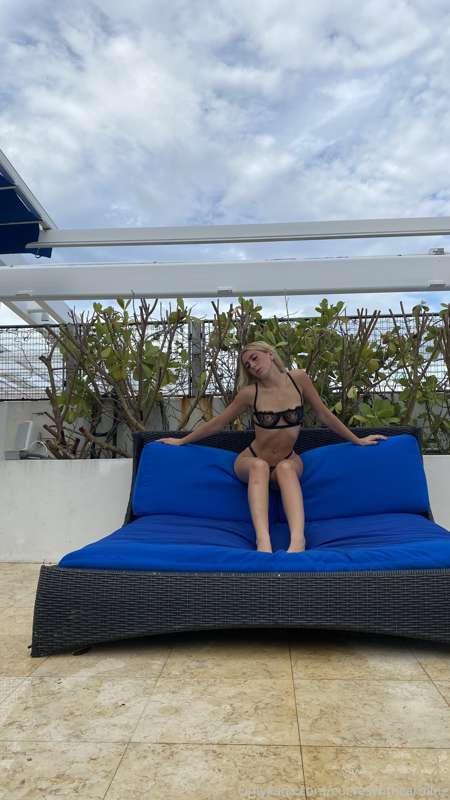 What am I thinking about? 💭😋👀