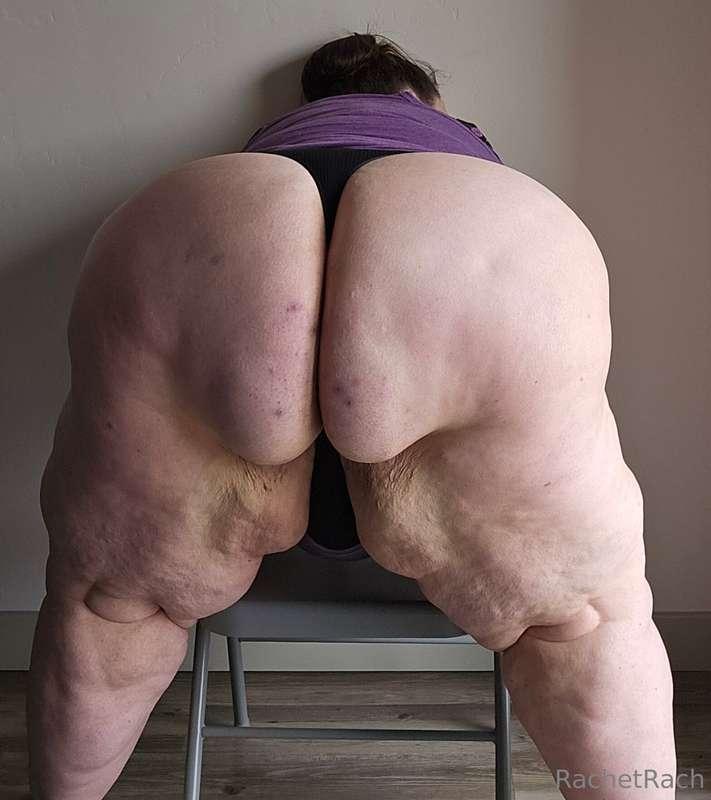 Are you an 🍑 man?