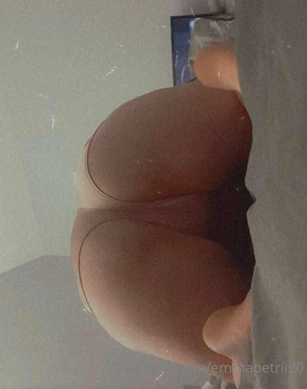 Smack my ass please