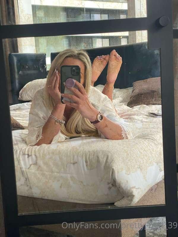 pretty_feet_39 image #1