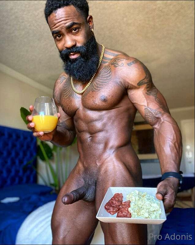 Good Morning ☀️ 
Be sure to eat you a nice hefty Breakfast 🍳..