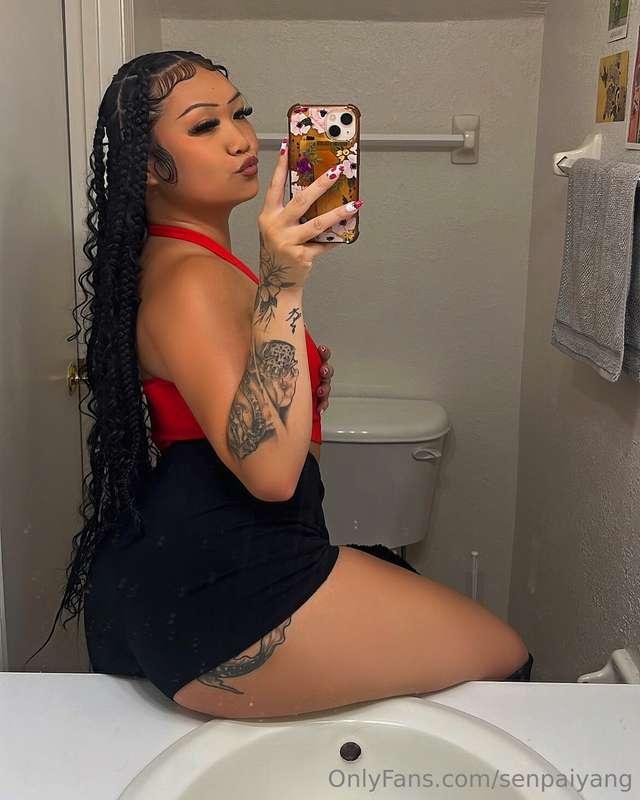 Rare pic of me with clothes 🤣❤️