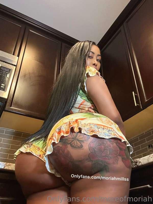 How many tips for this juicy booty?