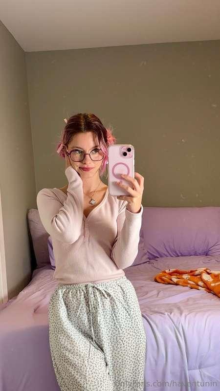 Feel like staying cozy this weekend? ☺️