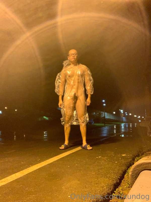 最近沒有拍片 給大家看看戶外ㄉ我