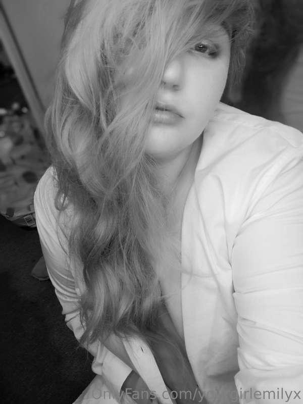 More photos from last night quick shoot.  I miss making cont..