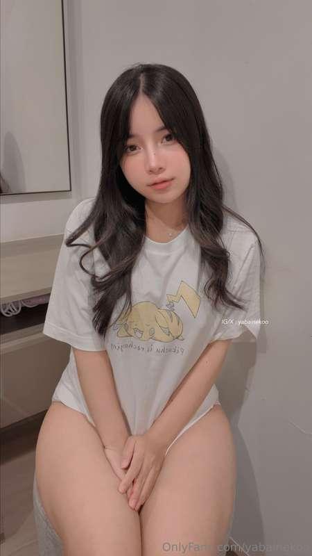 Today lil bit shy😳 wanna someone lick my body..