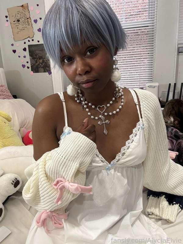 alyciaelvie image #2