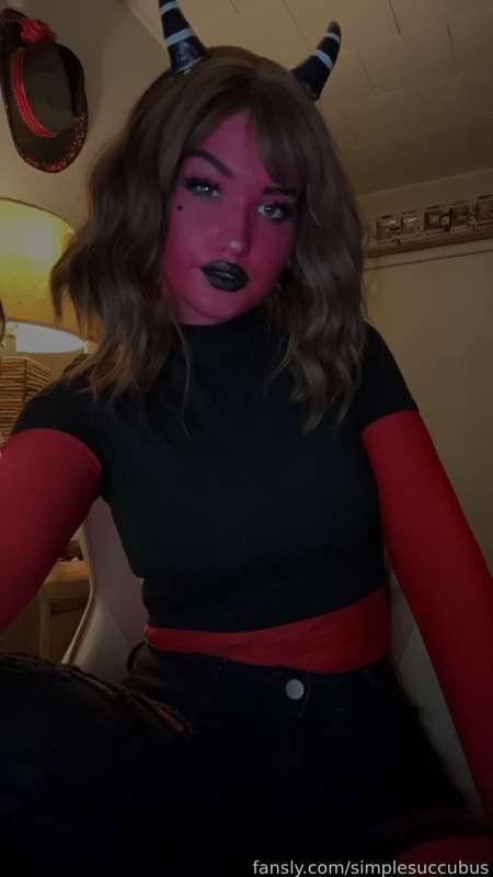 simplesuccubus image #3
