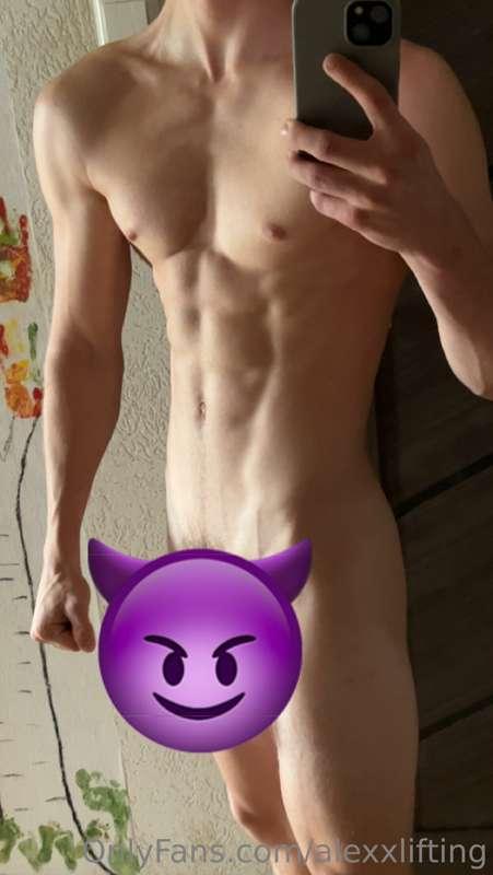 Wanna Watch Me Cum?? DM Me 💦